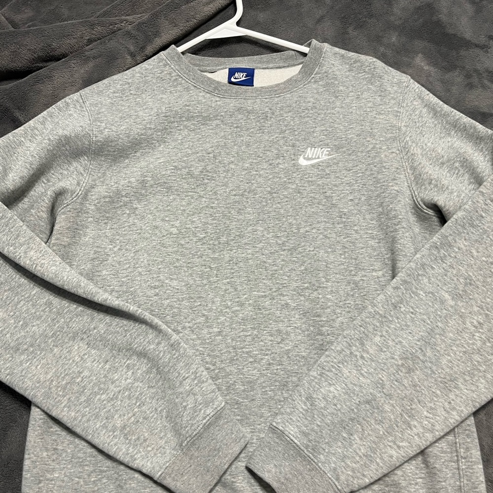 NIKE CREWNECK